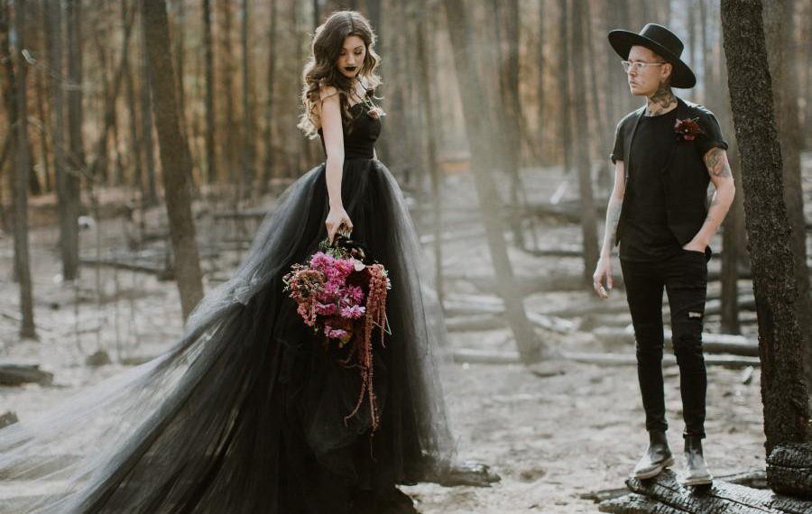 Can you wear black on your wedding